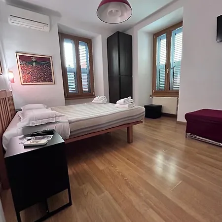 Maison Vaticana Гостевой дом 2*