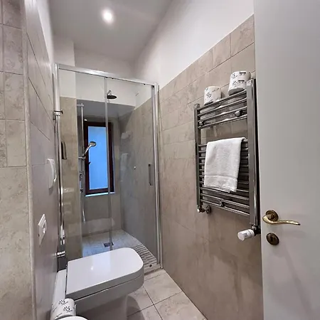 Maison Vaticana 4* Rome