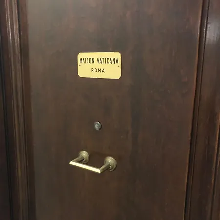 Pensión Maison Vaticana 2*